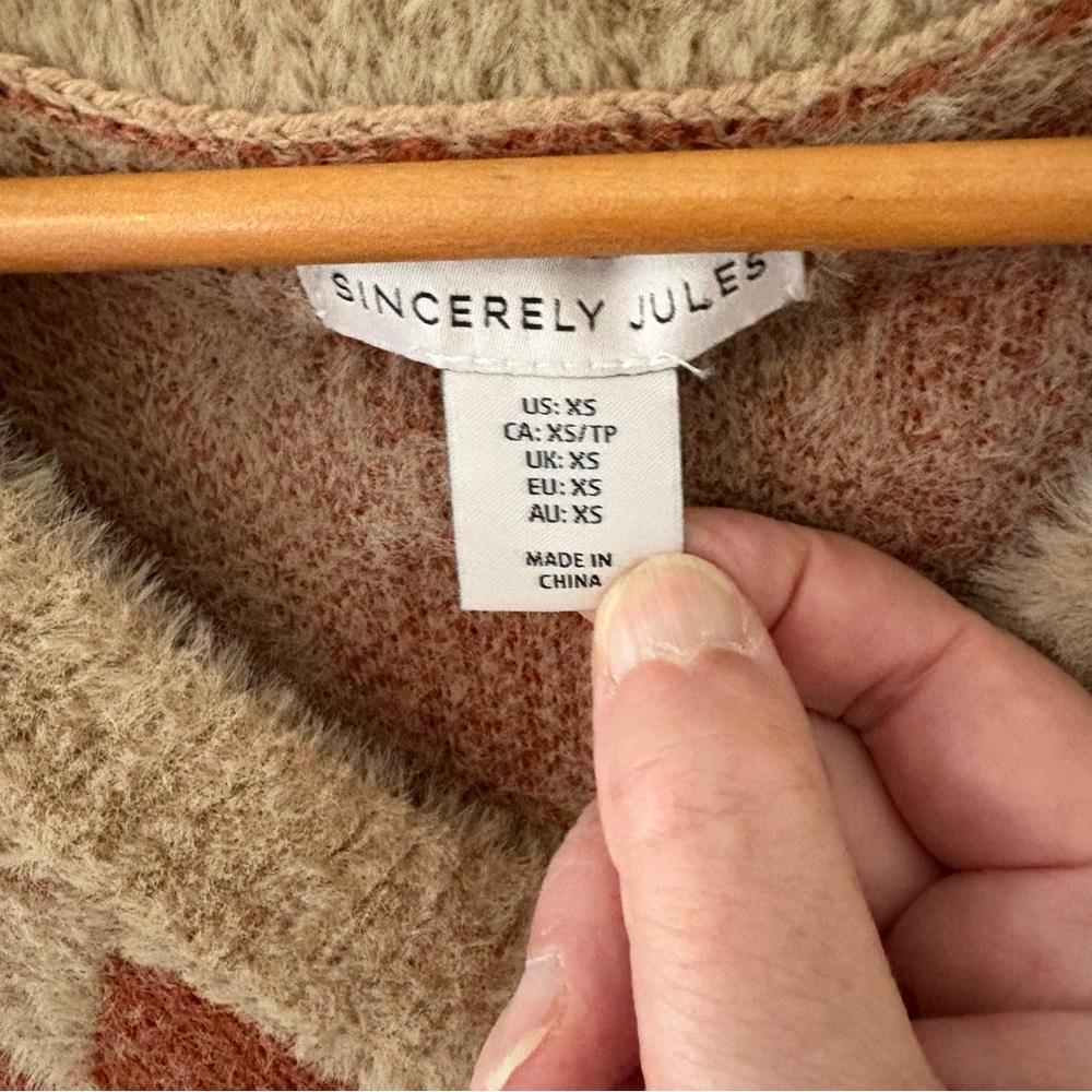 Sincerely Jules Fuzzy Diamond Sweater Vest. Size XS. - Picture 2 of 9